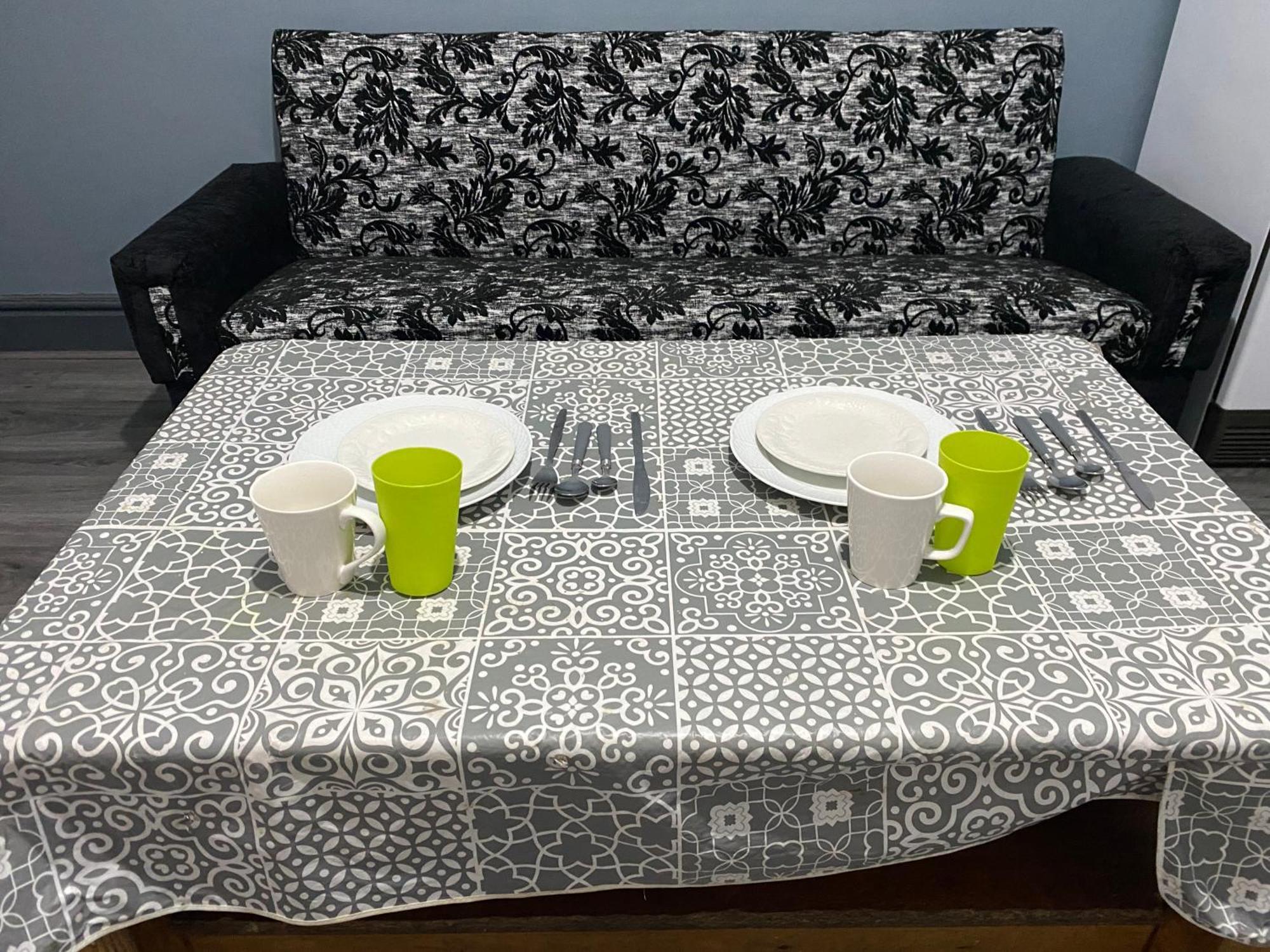 Guest house In Guest - Spacious In Centre